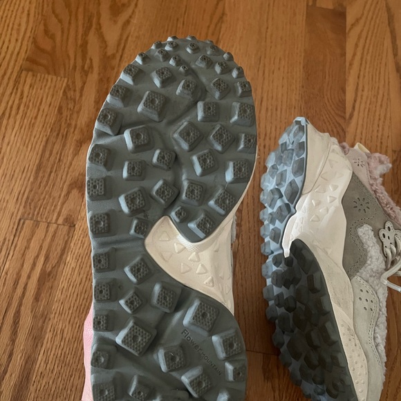 Flower mountain teddy shearling shoes - Picture 4 of 5